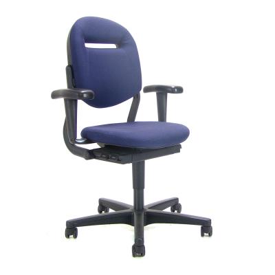 ahrend-220